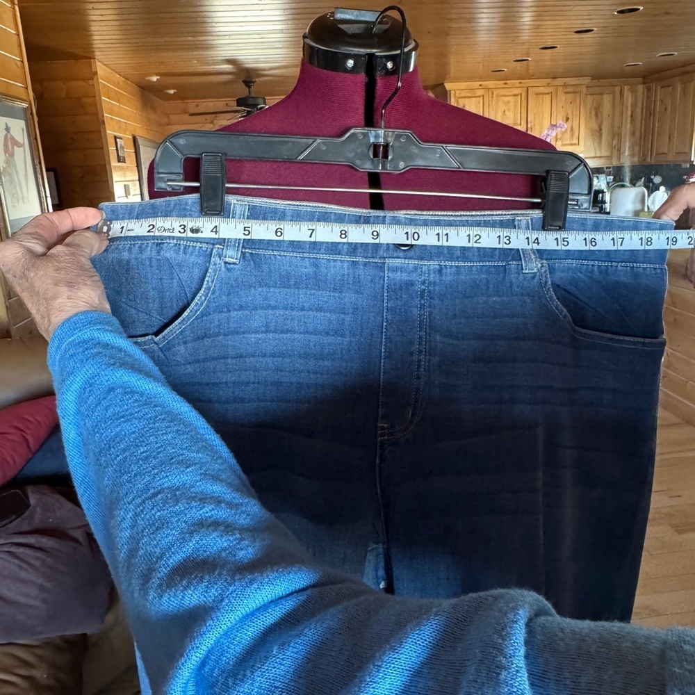 BETABRAND Blue Women's Jeans - Picture 3 of 9